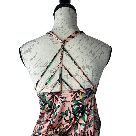 Athleta Strappy Back Ruched Floral Dress Size Small Swim Fabric - Picture 6 of 8